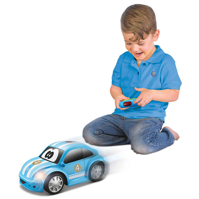 Bburago Volkswagen Easy Play RC New Beetle 16-92007