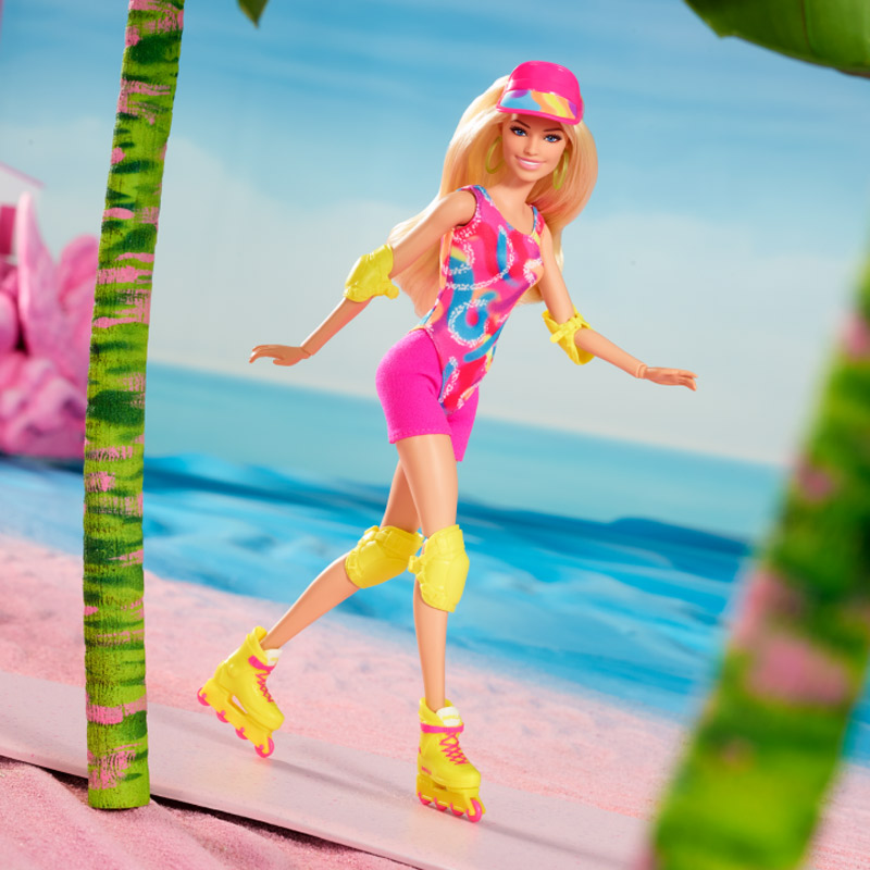 Mattel Barbie™ Movie Skating Outfit HRB04