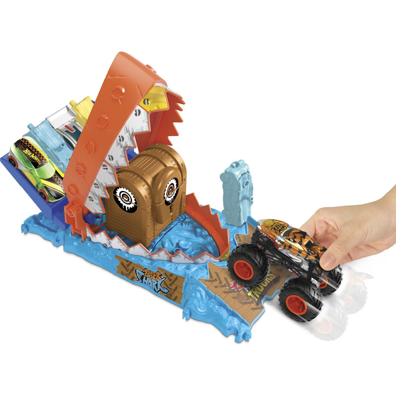 Mattel Hot Wheels Monster Trucks Hw Tiger Shark Treasure Chomp Challenge Playset