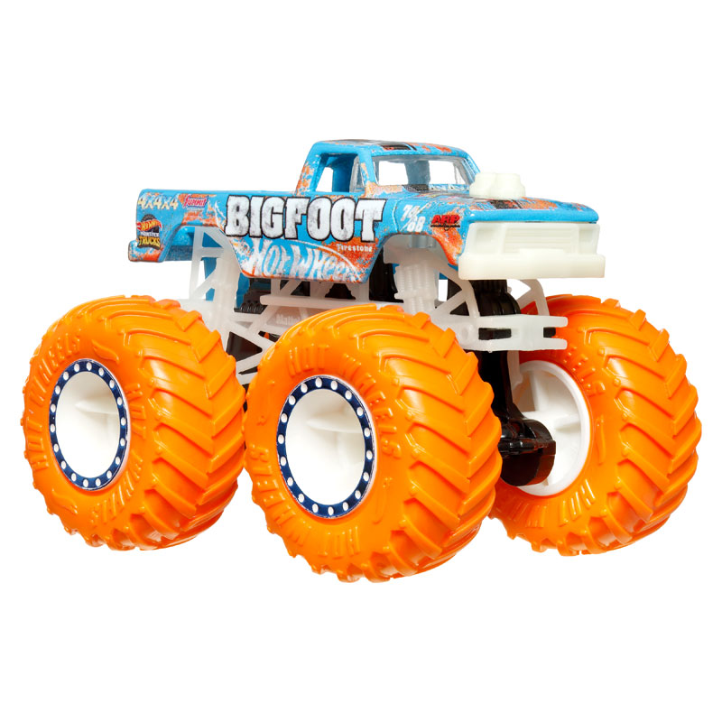 Mattel Hot Wheels Metal Monster Truck - Glow in The Dark 4x4x4 Bigfoot