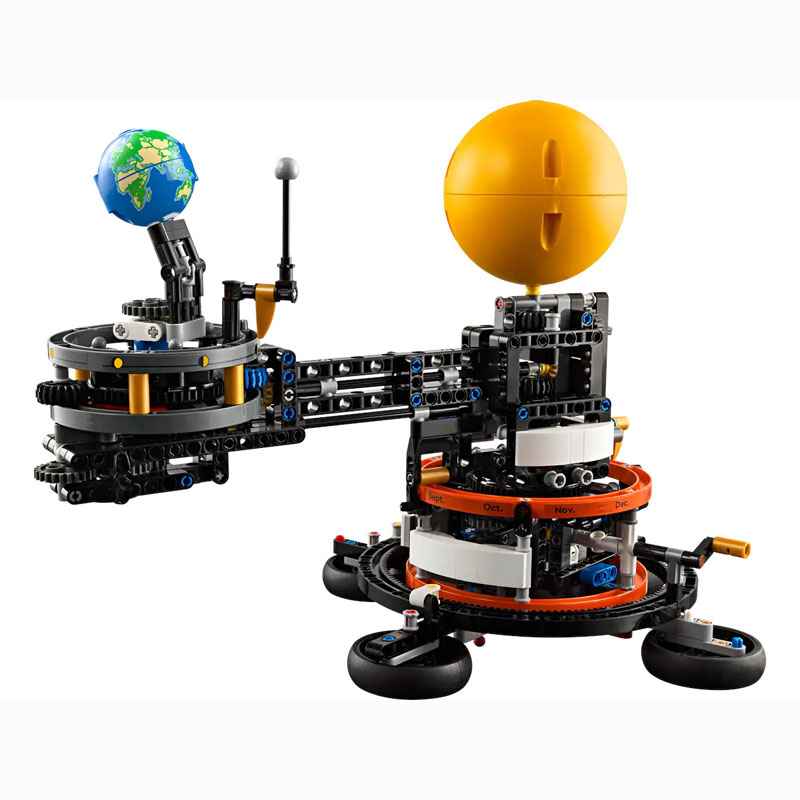 LEGO Technic Planet Earth and Moon in Orbit 42179