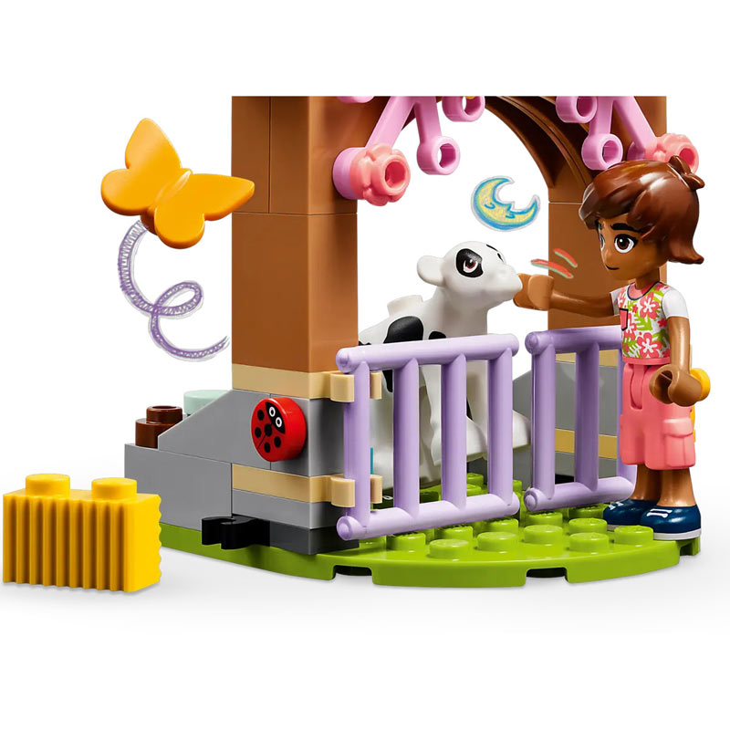 Lego Friends Autumn's Baby Cow Shed 42607