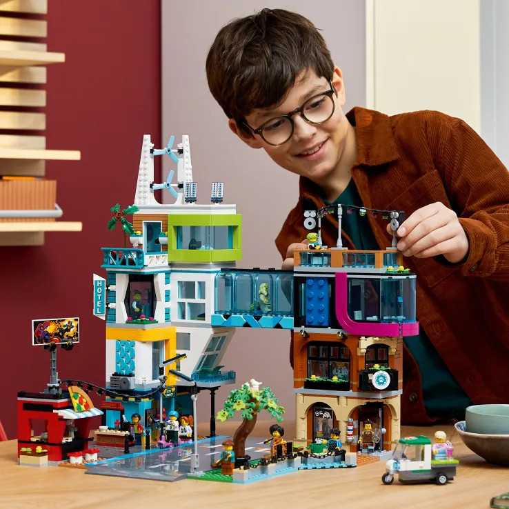 LEGO City Downtown 60380